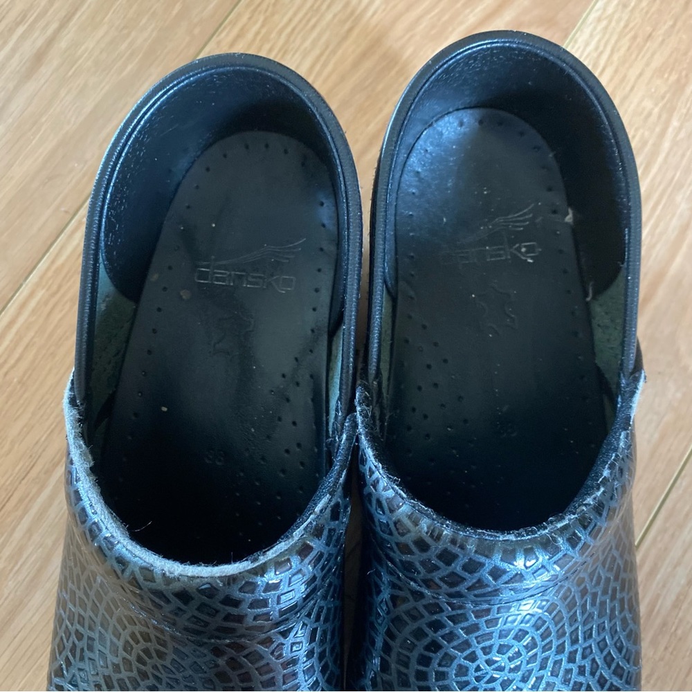 Dansko Clogs - Picture 7 of 10